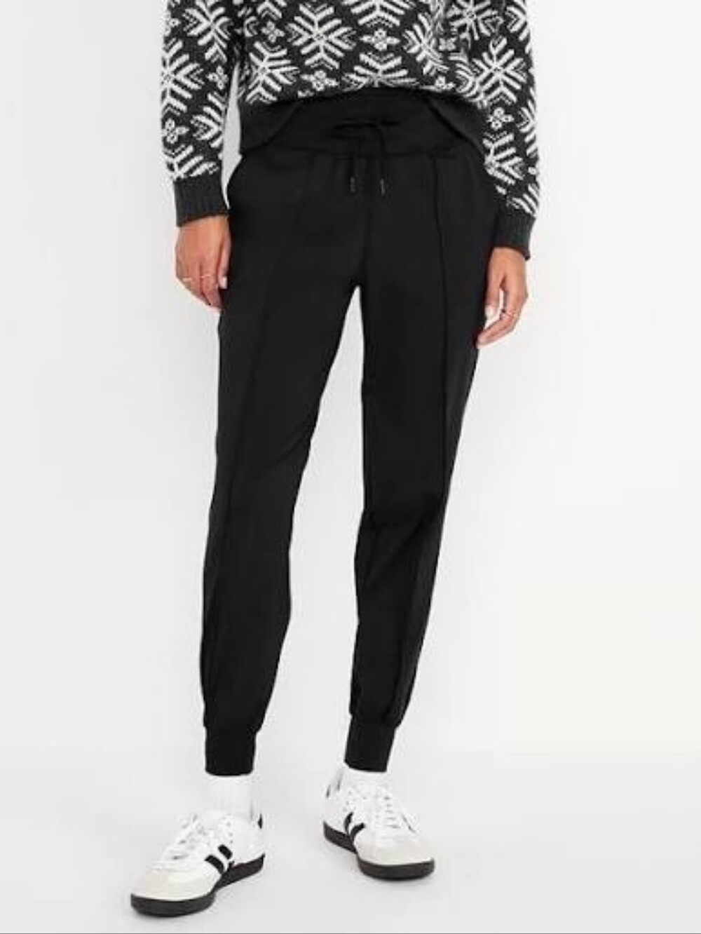 Old Navy Women's Black High-Waisted PowerSoft Seamed Joggers, Medium Petite, NWT